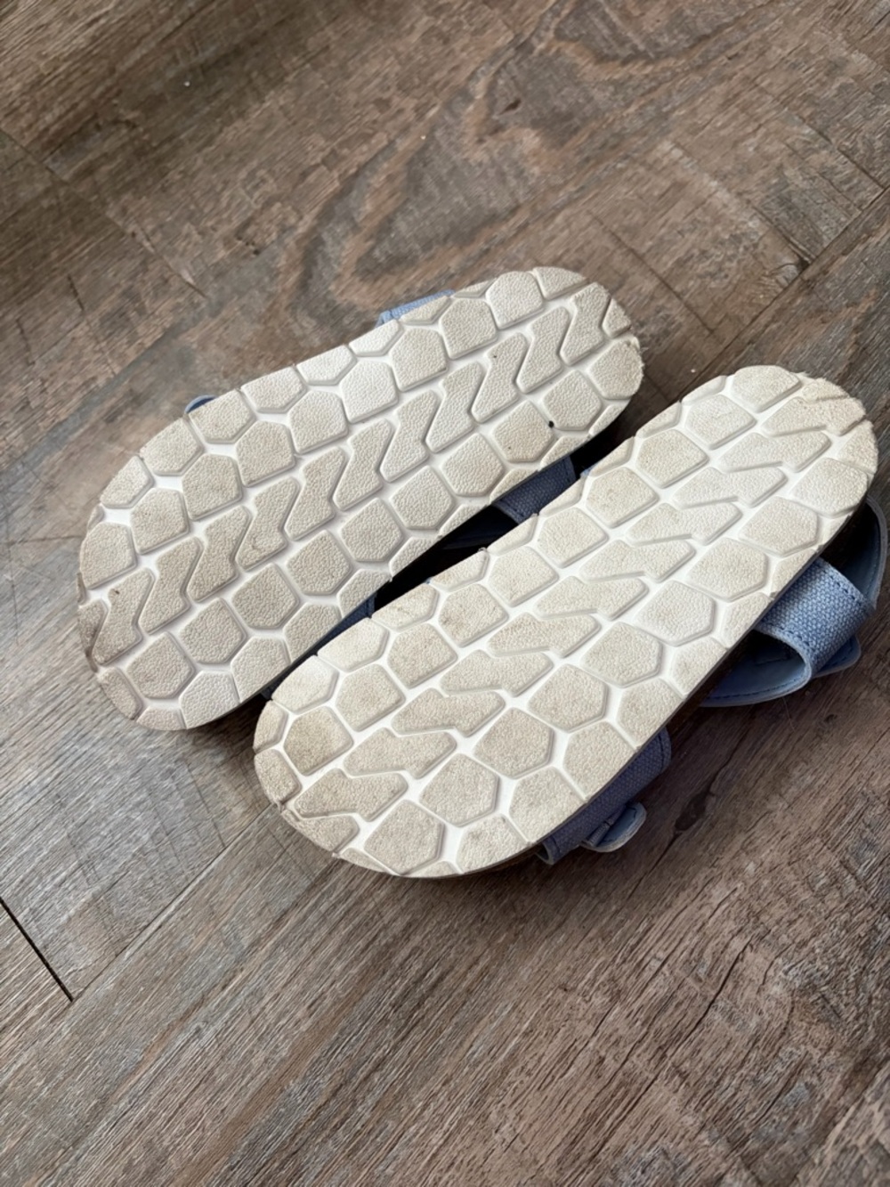 GAP girls  buckle sandals - Picture 4 of 4